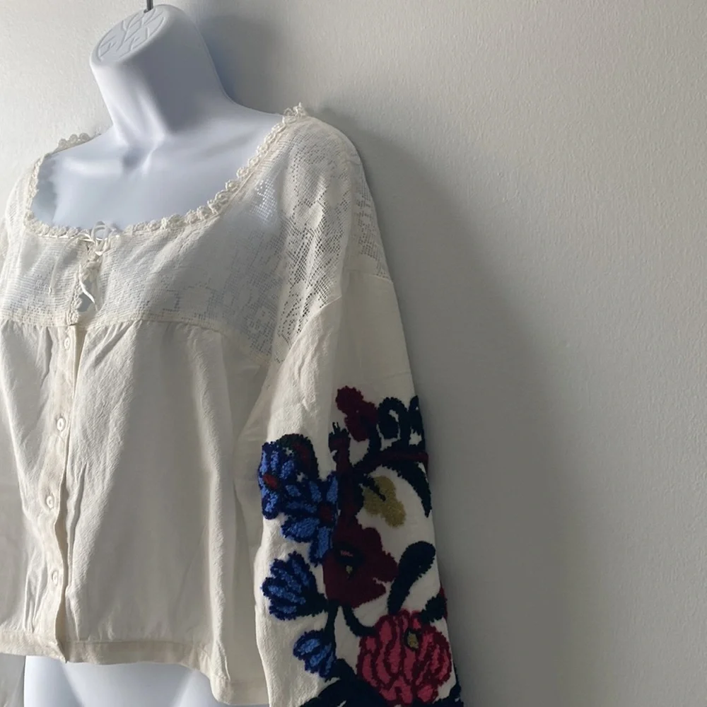 NWT Free People Meadows Embroidered Crop Blouse Size Large